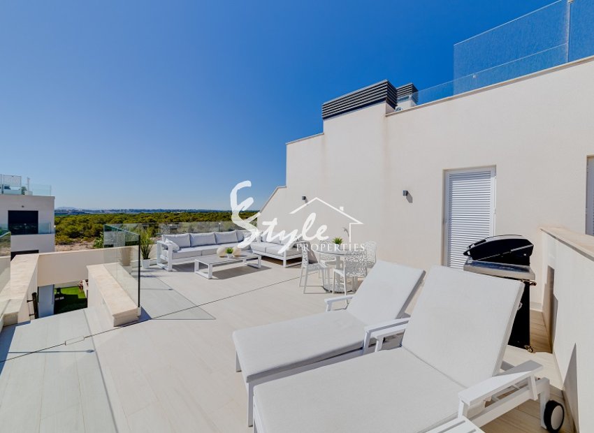 Resale - Apartament  - Las Colinas Golf