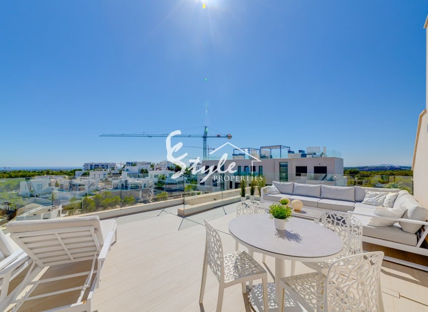 Resale - Apartament  - Las Colinas Golf