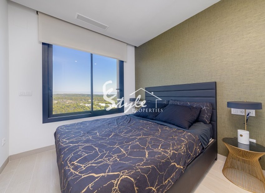 Resale - Apartament  - Las Colinas Golf