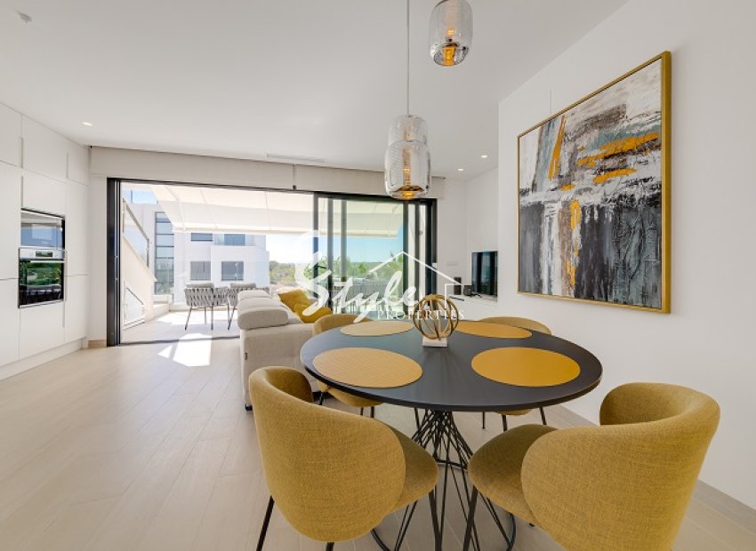 Resale - Apartament  - Las Colinas Golf