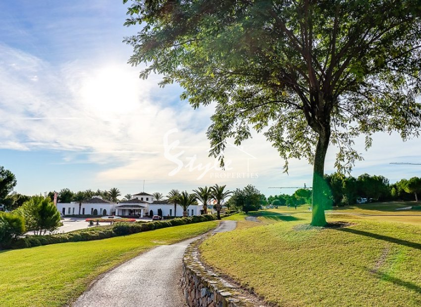 Resale - Apartament  - Las Colinas Golf