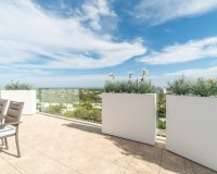 Resale - Apartament  - Las Colinas Golf