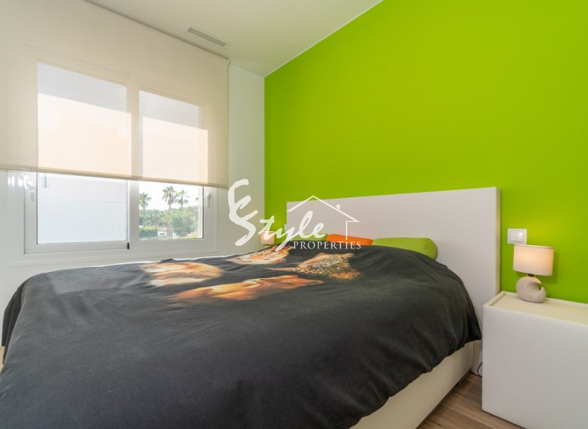 Resale - Apartament  - Las Colinas Golf