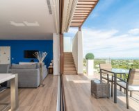 Resale - Apartament  - Las Colinas Golf