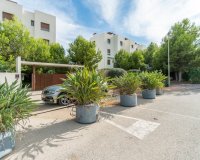 Resale - Apartament  - Las Colinas Golf