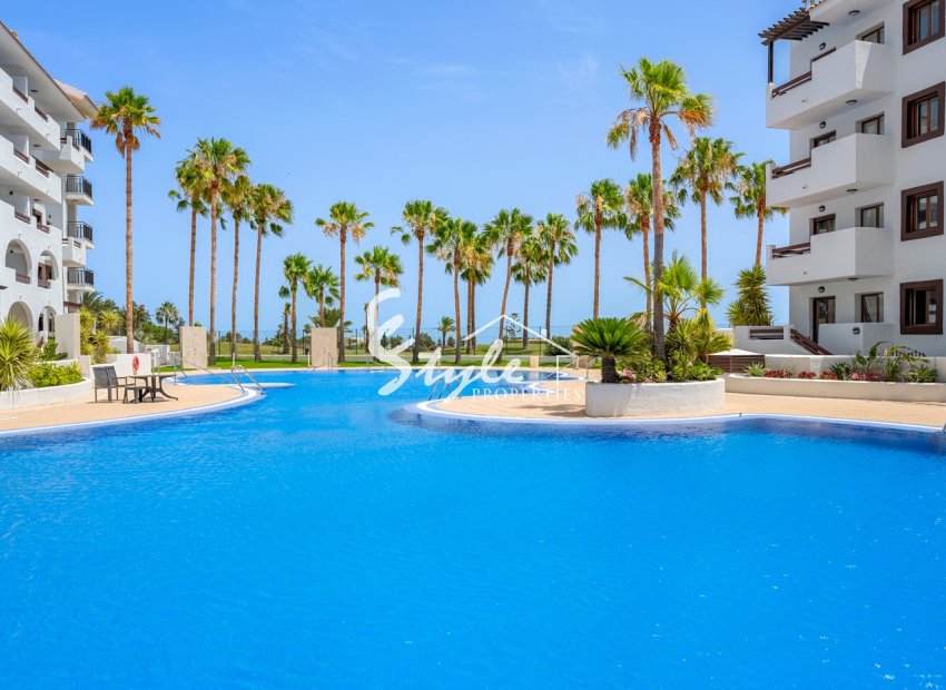 Resale - Apartament  - Los Alcazares - Serena Golf