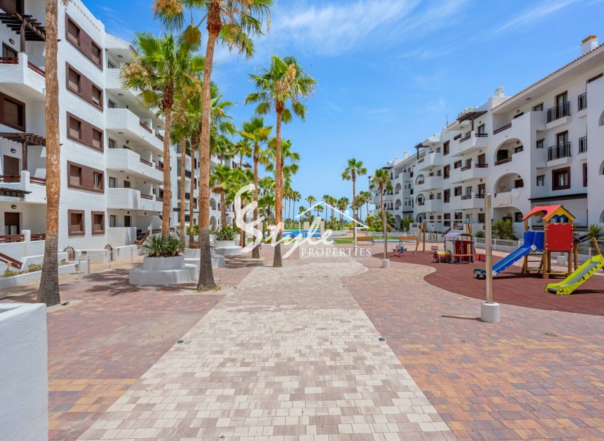 Resale - Apartament  - Los Alcazares - Serena Golf