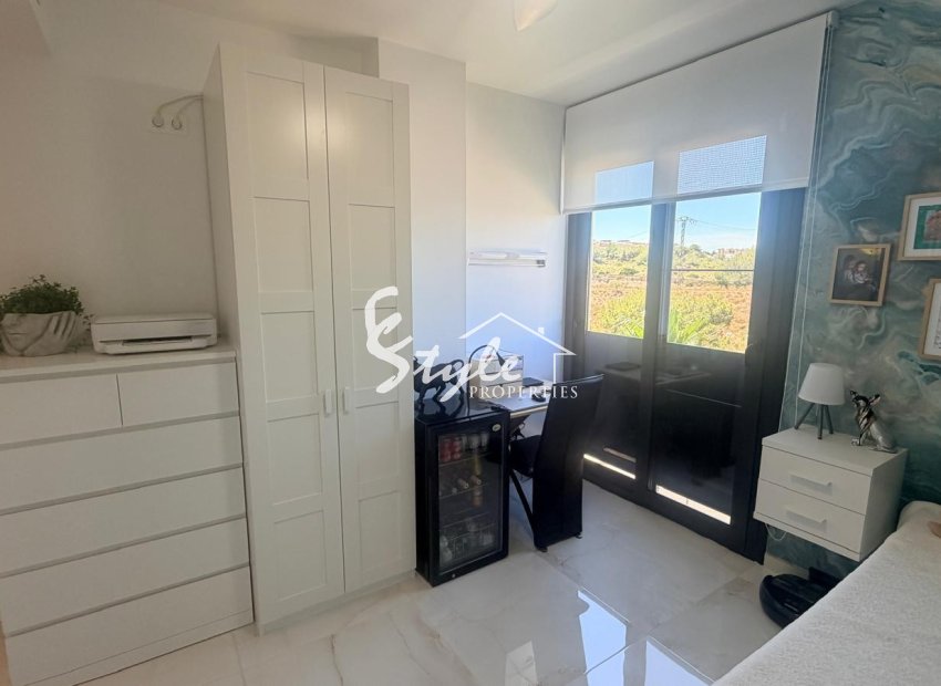 Resale - Apartament  - Los Altos - Torrevieja
