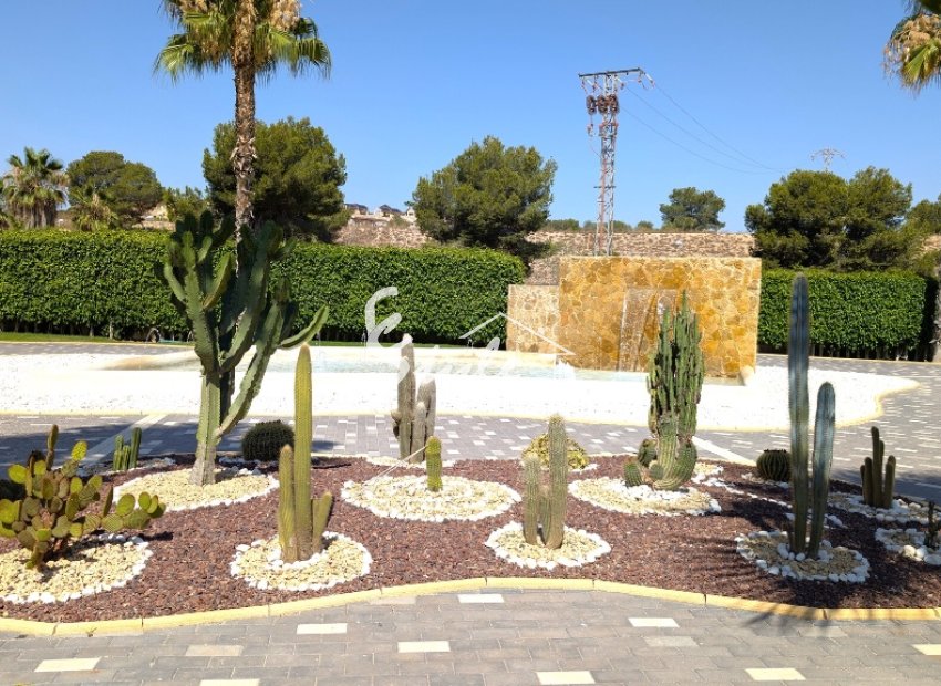Resale - Apartament  - Los Altos