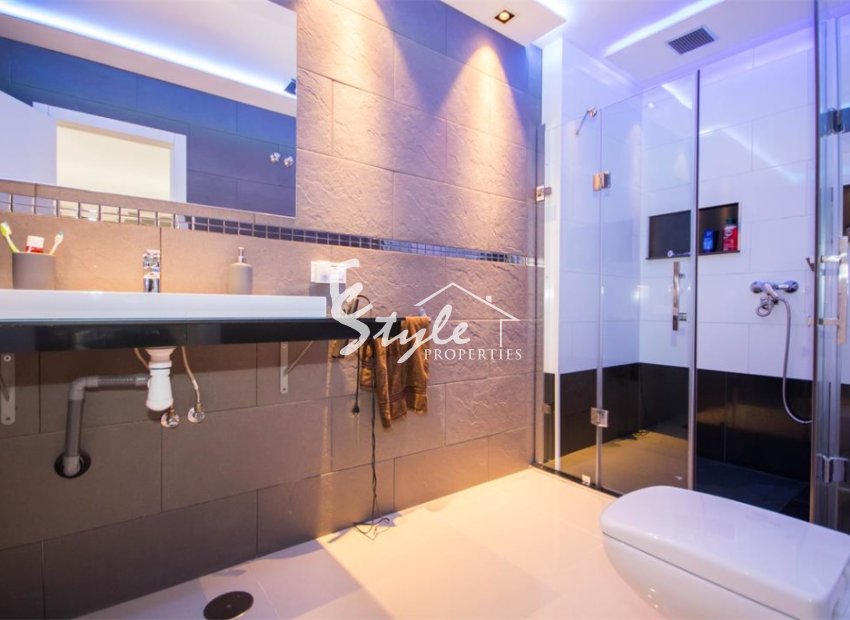 Resale - Apartament  - Los Altos