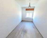 Resale - Apartament  - Los Montesinos