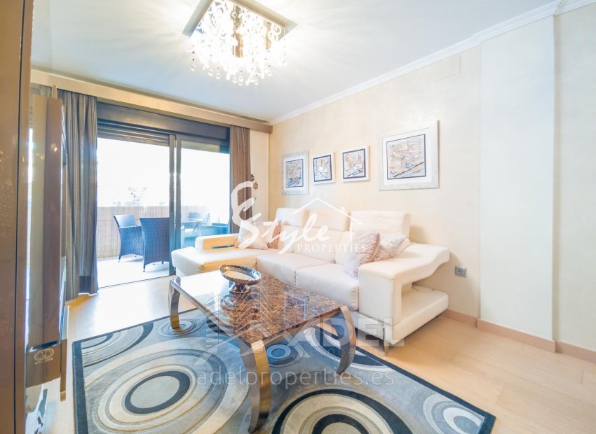 Resale - Apartament  - Orihuela-Costa - Altos de Campoamor