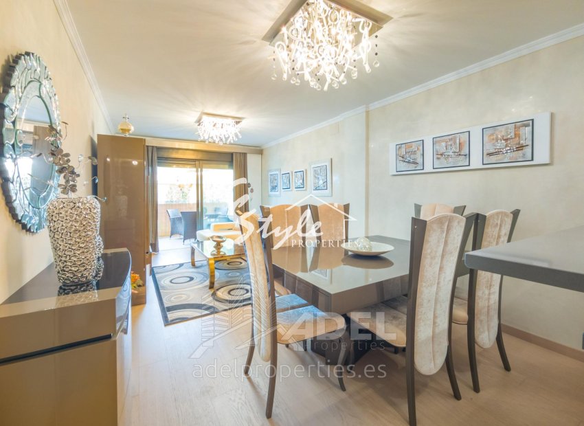 Resale - Apartament  - Orihuela-Costa - Altos de Campoamor
