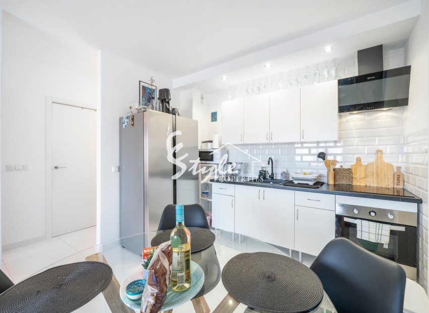 Resale - Apartament  - Orihuela-Costa - Cabo Roig