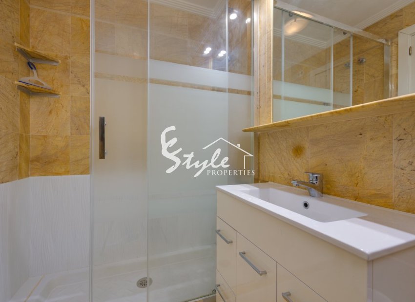 Resale - Apartament  - Orihuela-Costa - calle Agua, 2