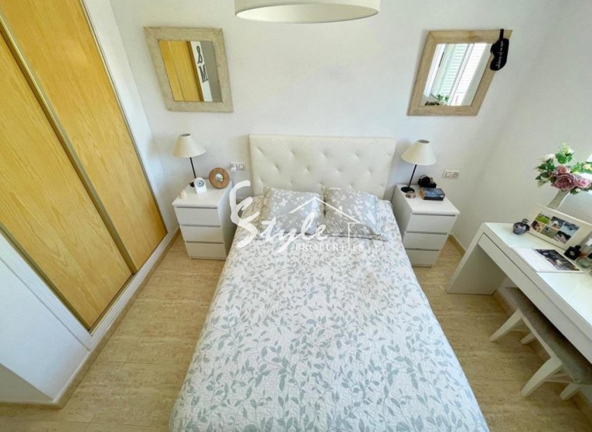 Resale - Apartament  - Orihuela-Costa - calle Pino Carrasco