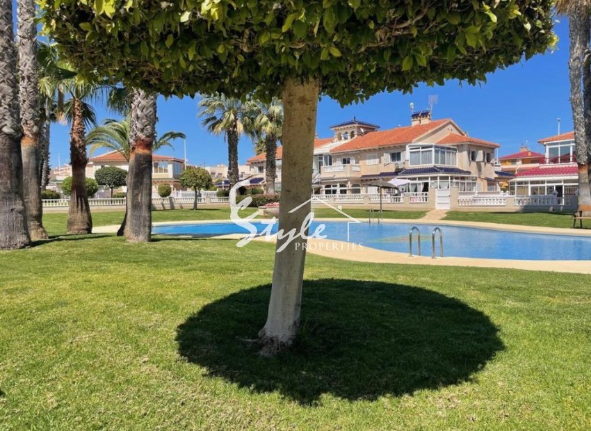Resale - Apartament  - Orihuela-Costa - calle Pino Carrasco