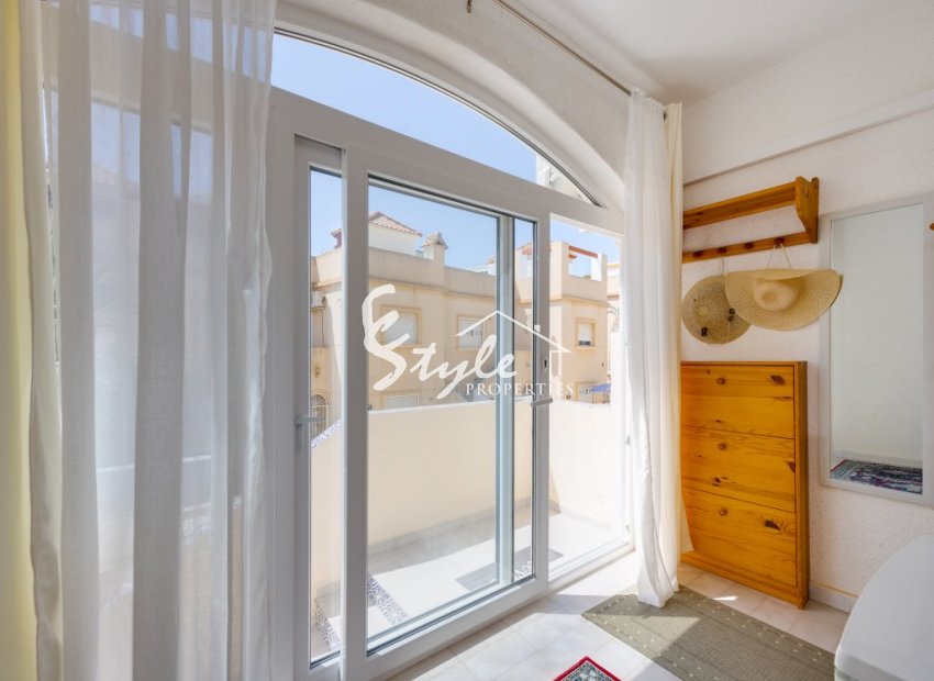 Resale - Apartament  - Orihuela-Costa - calle Violeta