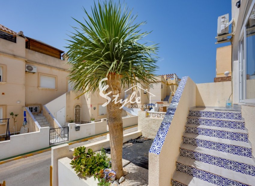 Resale - Apartament  - Orihuela-Costa - calle Violeta