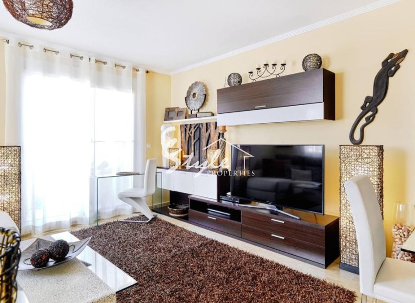 Resale - Apartament  - Orihuela-Costa - Campoamor