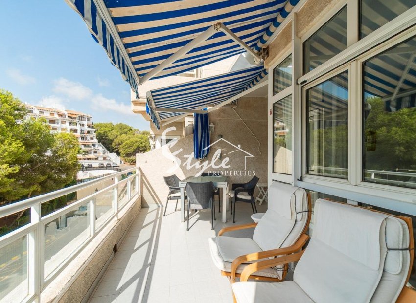 Resale - Apartament  - Orihuela-Costa - Campoamor