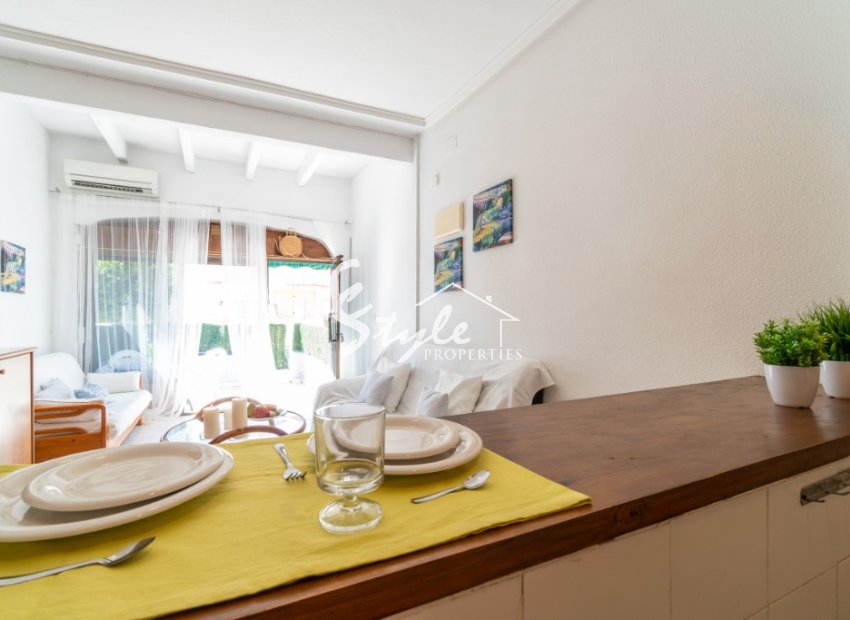 Resale - Apartament  - Orihuela-Costa - La Florida