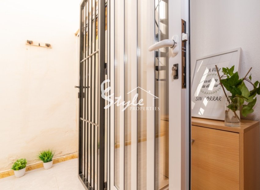 Resale - Apartament  - Orihuela-Costa - La Florida