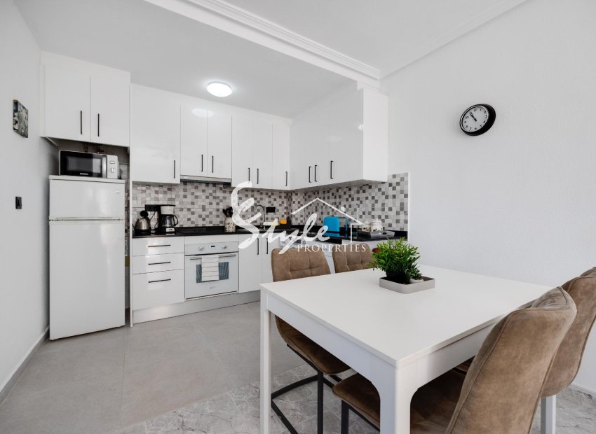 Resale - Apartament  - Orihuela-Costa - La Zenia
