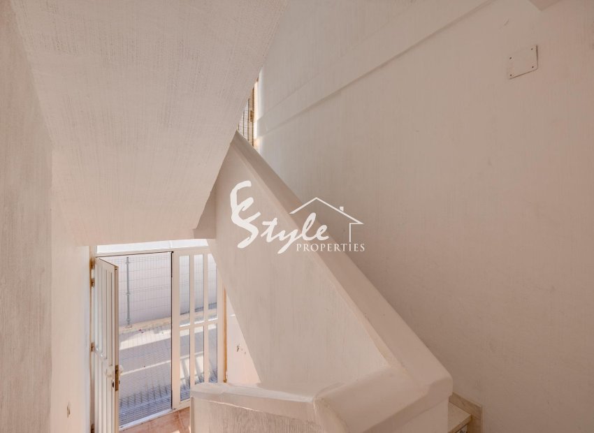 Resale - Apartament  - Orihuela-Costa - La Zenia