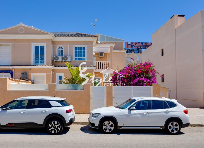 Resale - Apartament  - Orihuela-Costa - La Zenia