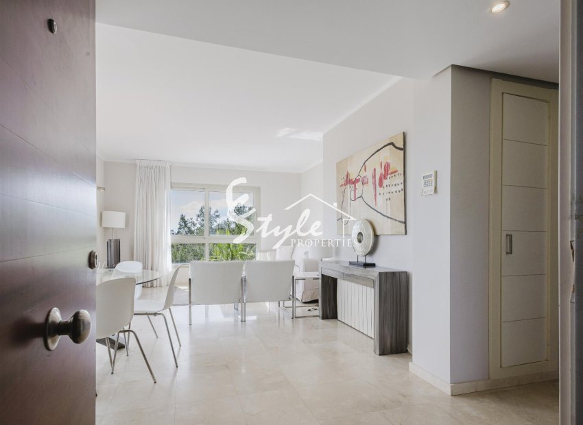Resale - Apartament  - Orihuela-Costa - Las Colinas Golf
