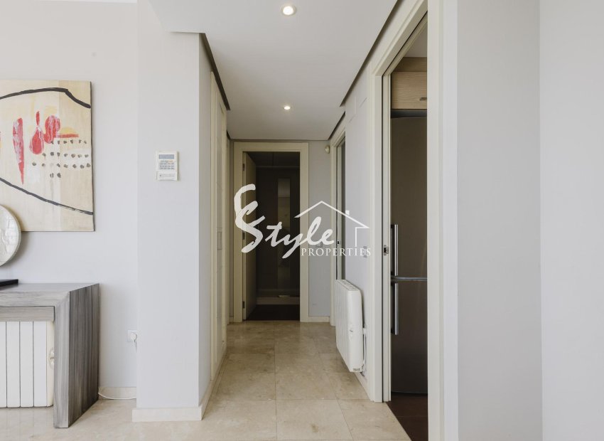 Resale - Apartament  - Orihuela-Costa - Las Colinas Golf