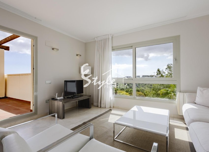 Resale - Apartament  - Orihuela-Costa - Las Colinas Golf