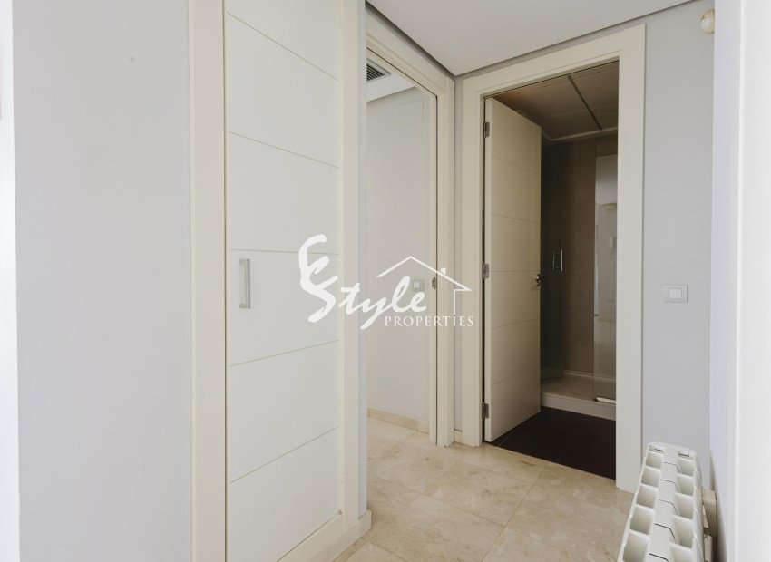 Resale - Apartament  - Orihuela-Costa - Las Colinas Golf