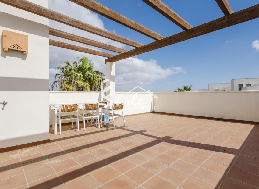 Resale - Apartament  - Orihuela-Costa - Las Colinas Golf