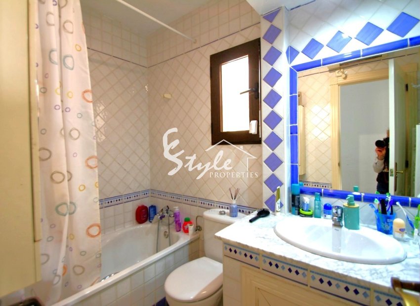 Resale - Apartament  - Orihuela-Costa - Las Ramblas