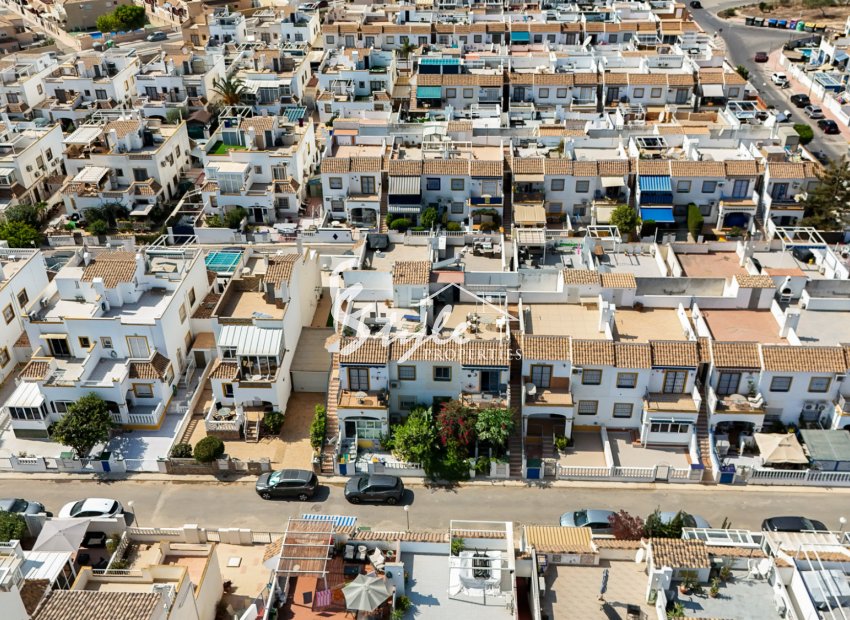 Resale - Apartament  - Orihuela-Costa - Los Almendros-La Florida