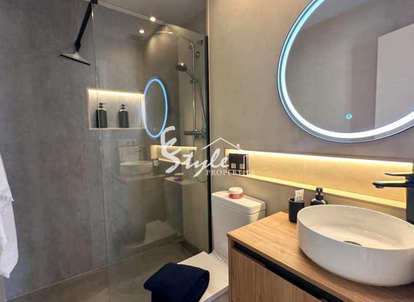 Resale - Apartament  - Orihuela-Costa - Los Altos