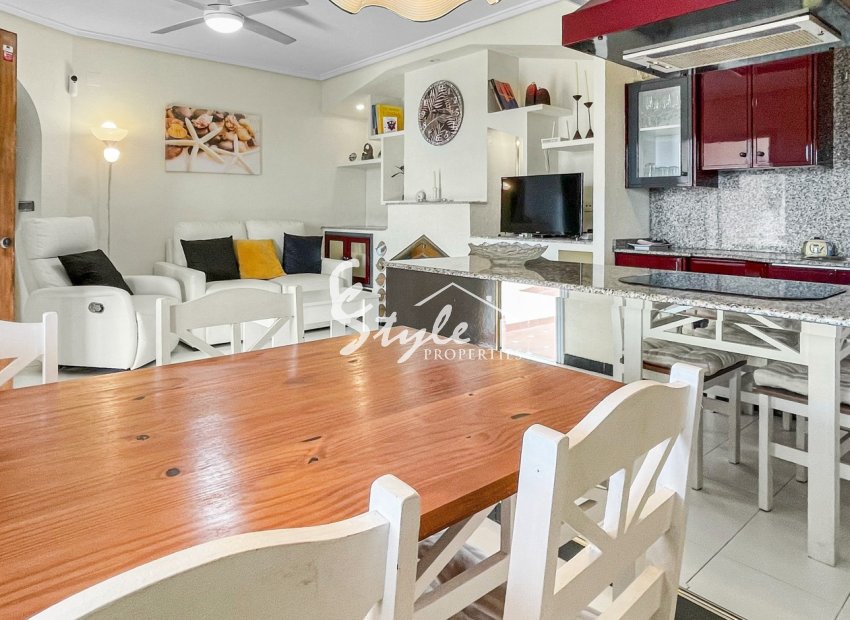 Resale - Apartament  - Orihuela-Costa - Los Altos *