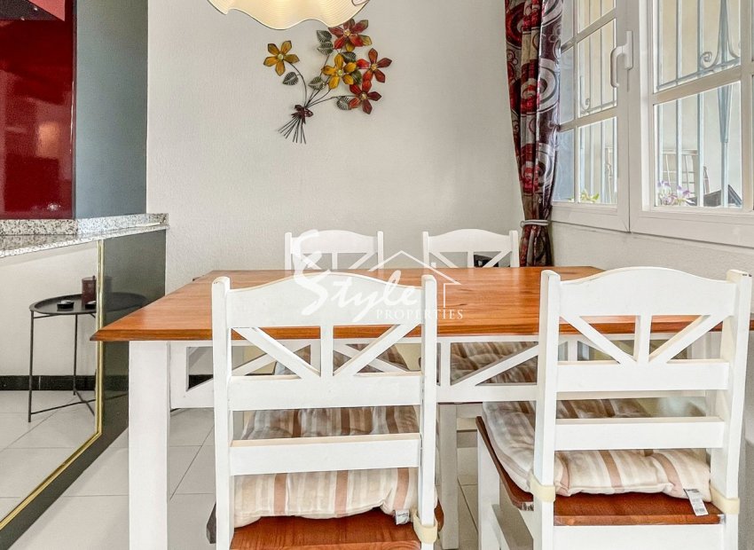 Resale - Apartament  - Orihuela-Costa - Los Altos *