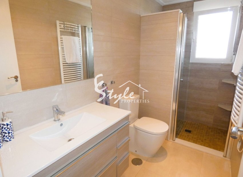 Resale - Apartament  - Orihuela-Costa - Los Dolses