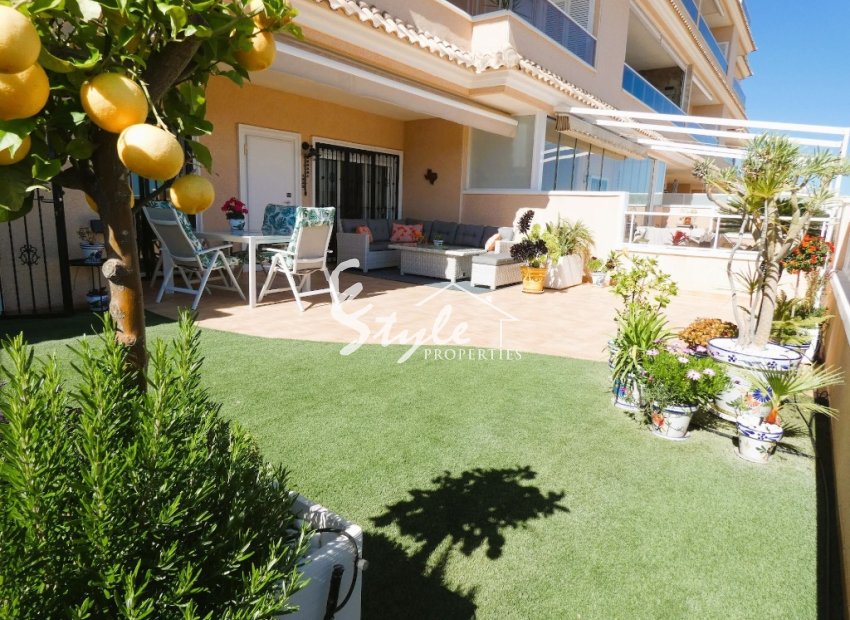 Resale - Apartament  - Orihuela-Costa - Los Dolses