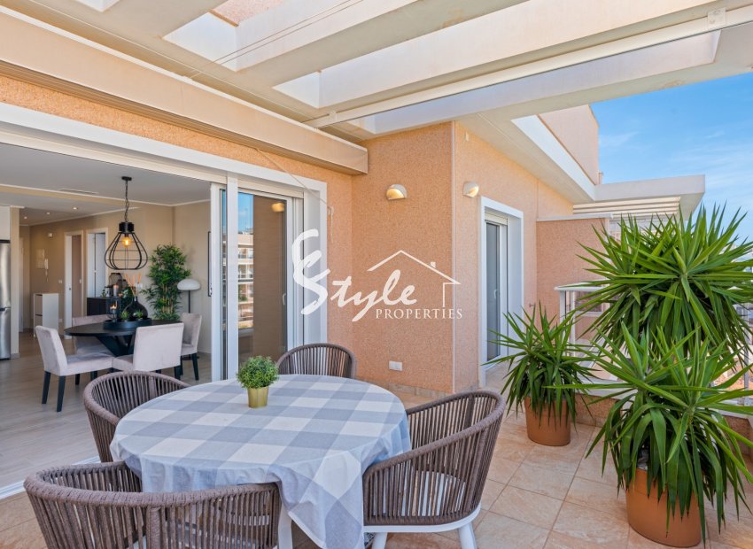 Resale - Apartament  - Orihuela-Costa - Los Dolses