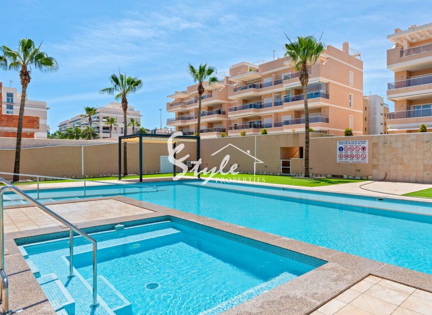 Resale - Apartament  - Orihuela-Costa - Los Dolses