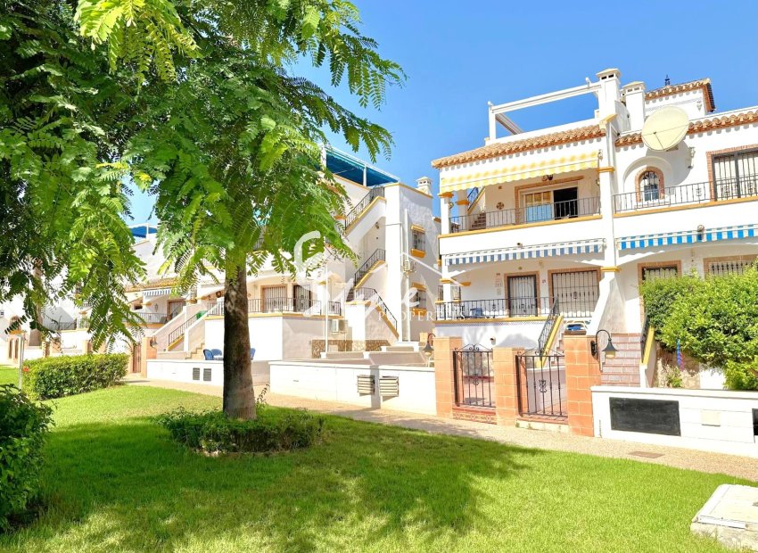 Resale - Apartament  - Orihuela-Costa - Los Dolses