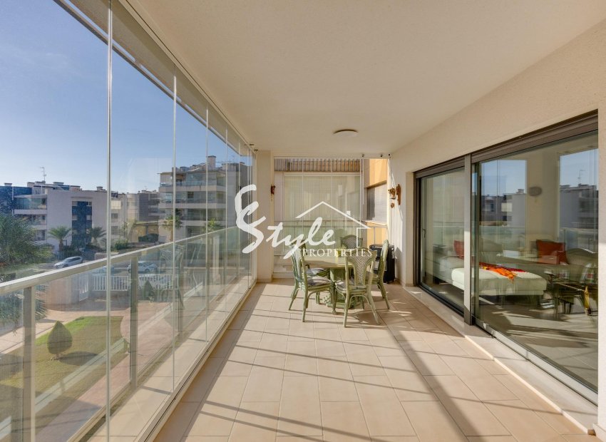 Resale - Apartament  - Orihuela-Costa - Los Dolses