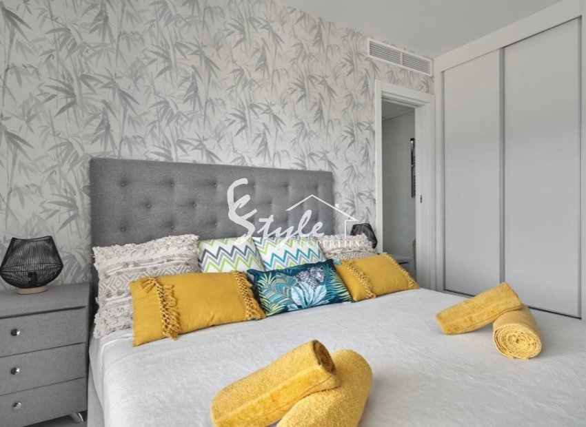 Resale - Apartament  - Orihuela-Costa - Playa Flamenca