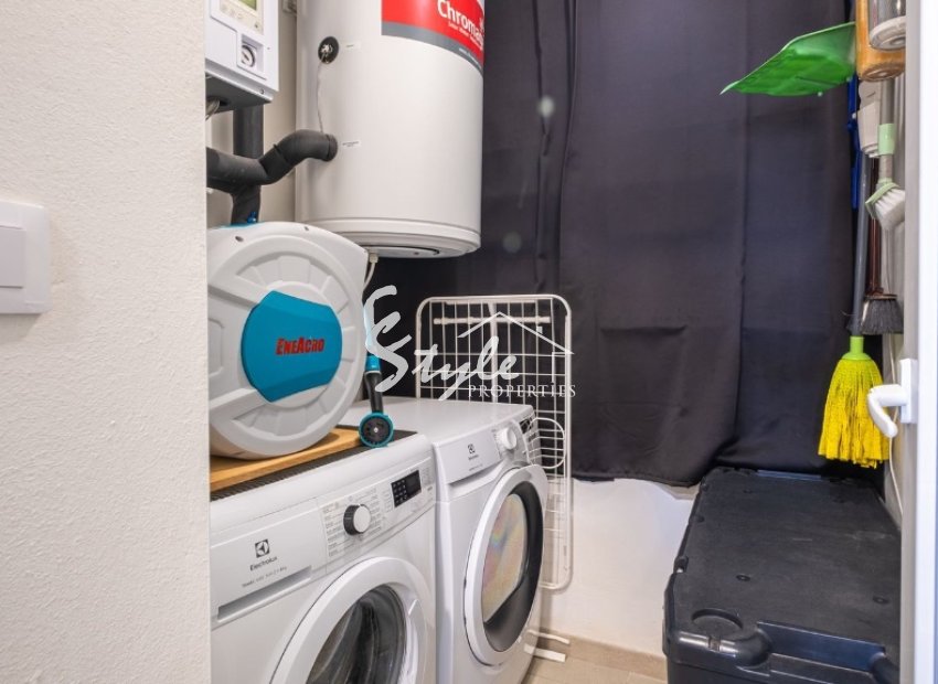 Resale - Apartament  - Orihuela-Costa - Playa Flamenca