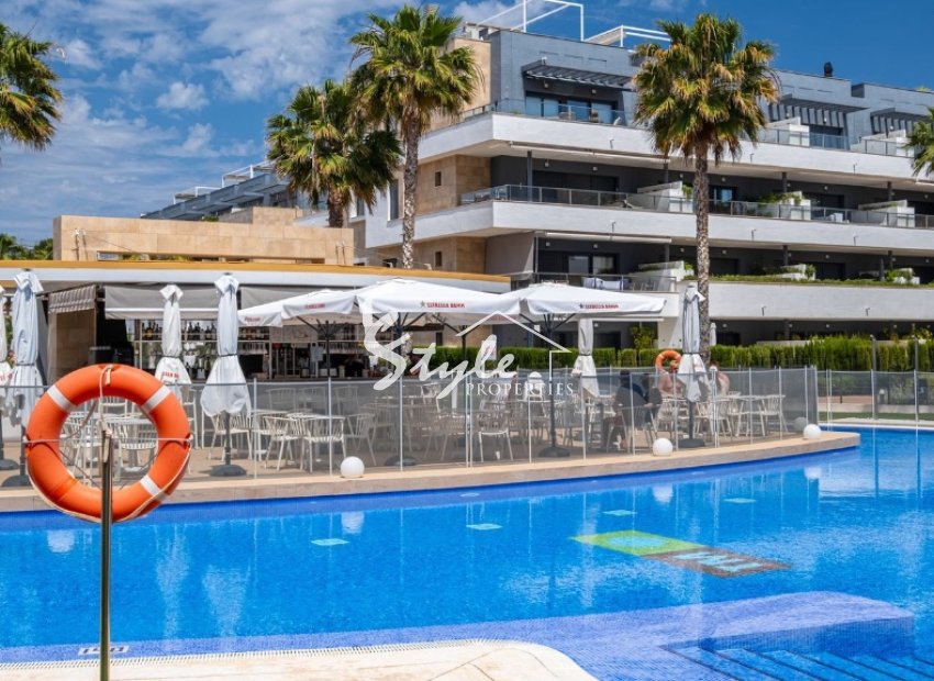 Resale - Apartament  - Orihuela-Costa - Playa Flamenca
