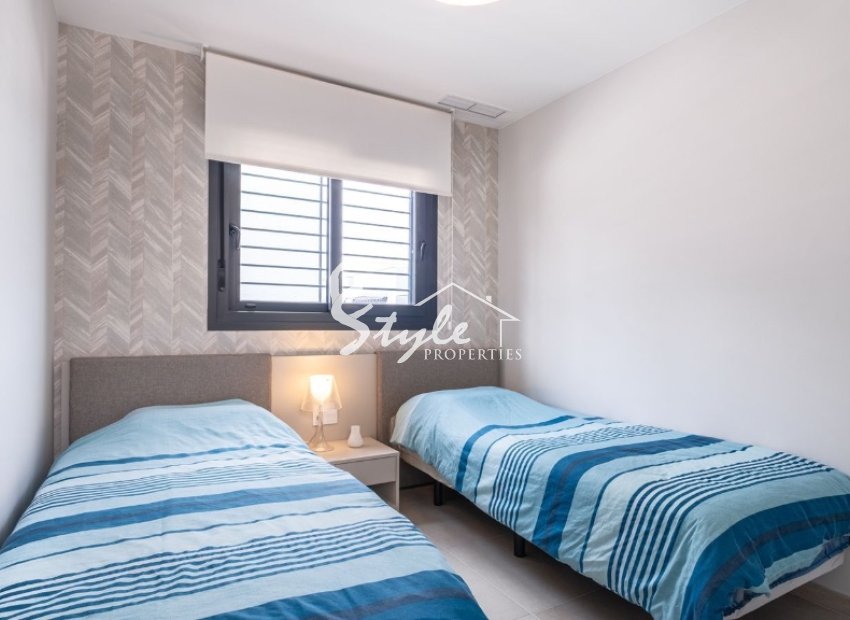 Resale - Apartament  - Orihuela-Costa - Playa Flamenca